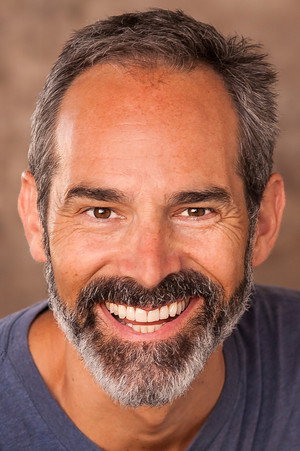 Cover image for Phil Levesque