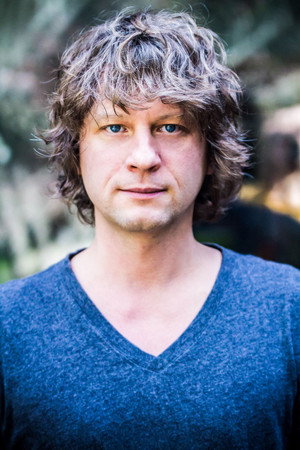 Cover image for Terry Miles