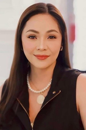 Cover image for Almira Muhlach