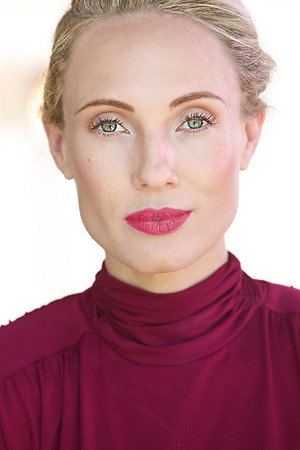 Cover image for Sarah Kozlowski