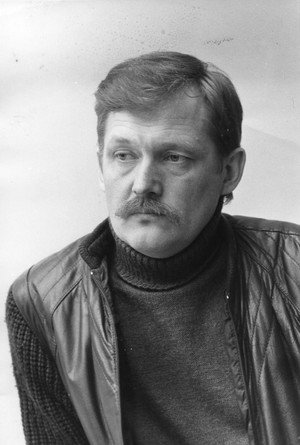 Cover image for Алвис Лапиньш