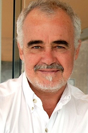 Cover image for César Charlone