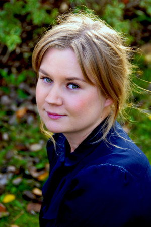 Cover image for Natalie Minnevik
