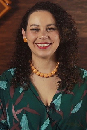 Cover image for Ana Carolina Braga