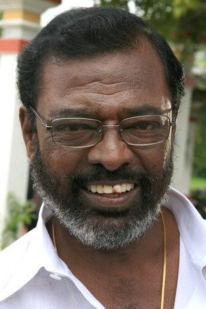 Cover image for Manivannan