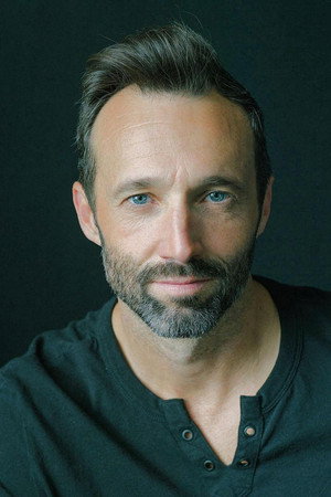 Cover image for Dustin Prince