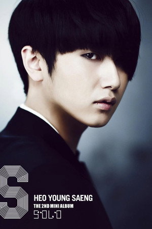 Cover image for Heo Young-saeng