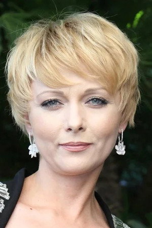 Cover image for Дарья Повереннова
