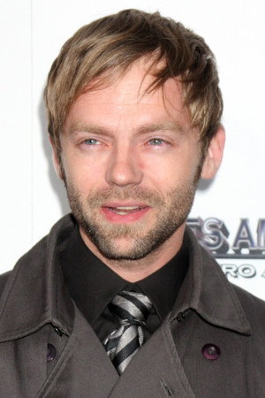 Cover image for Esteban Powell