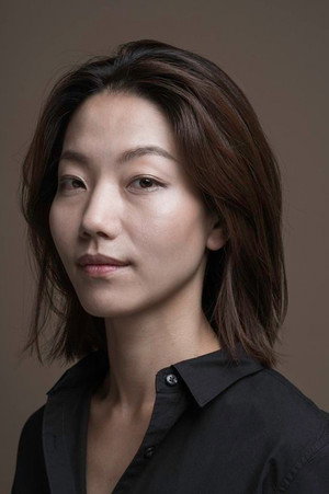 Cover image for 김신록