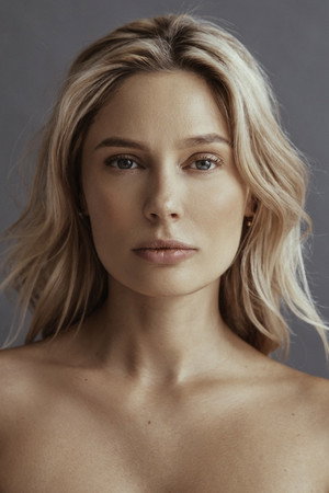 Cover image for Наталья Рудова
