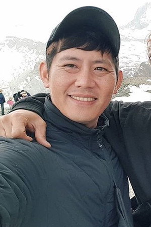 Cover image for Kim Ki-jin