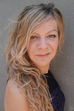 Cover image for Estelle Richard