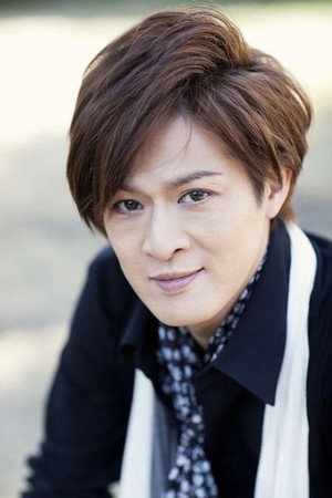 Cover image for 新納慎也