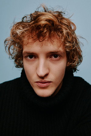 Cover image for Aliocha Schneider