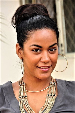 Cover image for Mumaith Khan