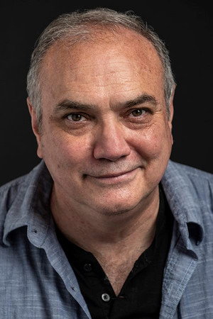 Cover image for Elliott Bales