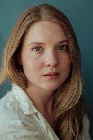 Cover image for Satu Tuuli Karhu
