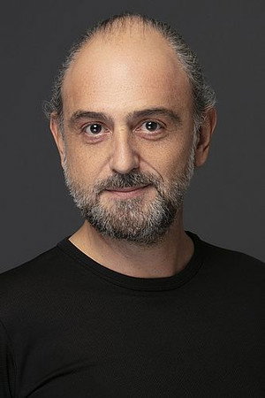 Cover image for Güçlü Yalçıner