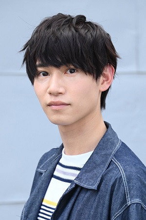 Cover image for 佐藤瑠雅