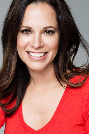 Cover image for Lisa Barnes