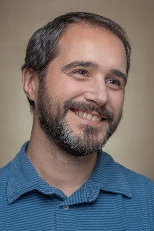 Cover image for Lucas Santa Ana