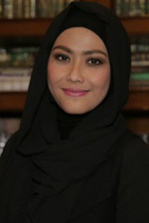 Cover image for Selly Hasan