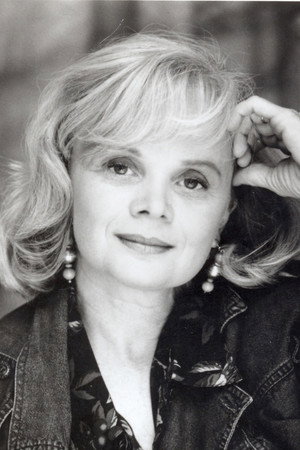 Cover image for Margaret Ladd