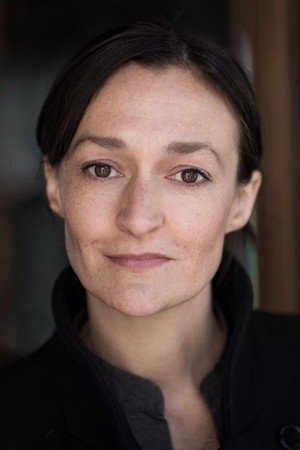 Cover image for Gwynne McElveen