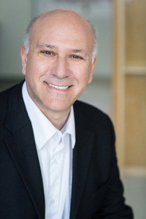 Cover image for Howard Cohen