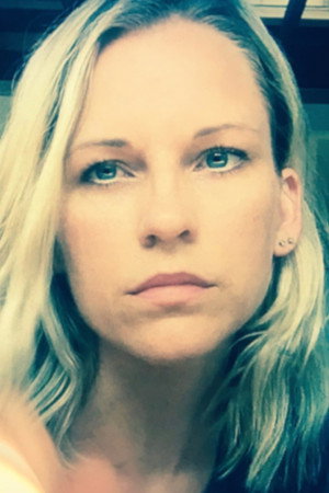 Cover image for Kristen Marie Holly