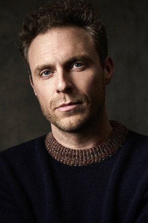 Cover image for David Elliot