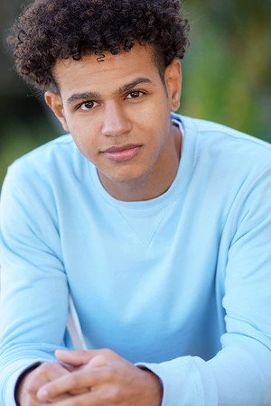 Cover image for Tyler Lofton