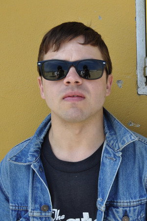 Cover image for Derek Miller
