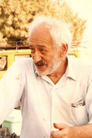 Cover image for Σταύρος Τορνές