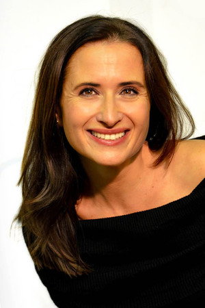 Cover image for Dana Černá
