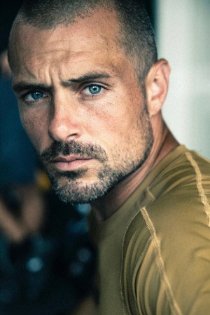 Cover image for Zac Taylor