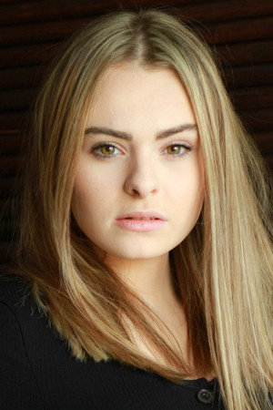 Cover image for Sydney Wade