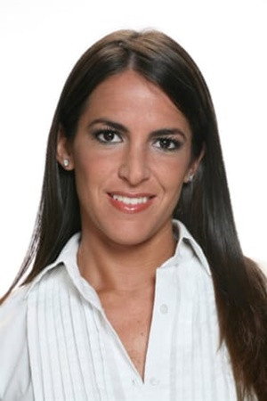 Cover image for Agustina Lecouna
