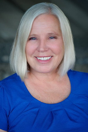 Cover image for Lisa Paul