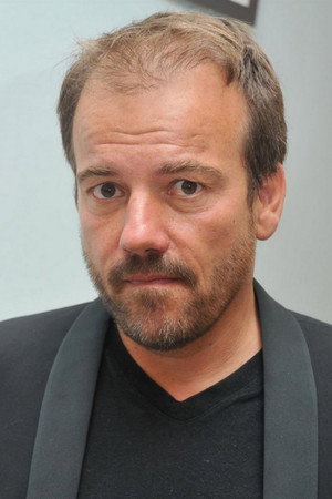 Cover image for Stéphane Henon