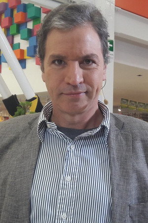 Cover image for Ricardo Vélez