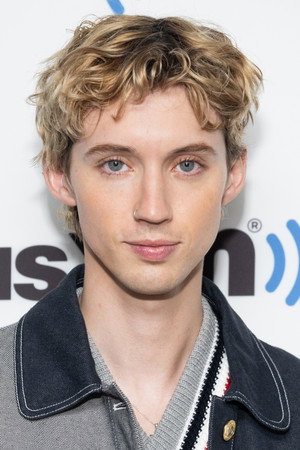 Cover image for Troye Sivan