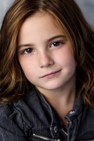 Cover image for Lexi Rabe