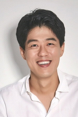 Cover image for 김중기