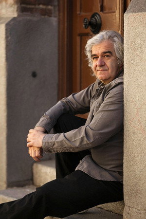 Cover image for Álvaro Fernández Armero