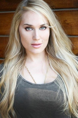 Cover image for Erin Layne