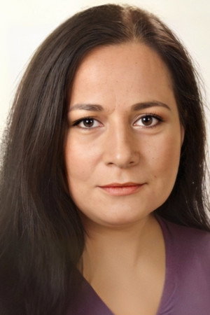 Cover image for Ayşegül Uygurer