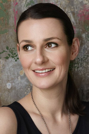 Cover image for Annett Renneberg