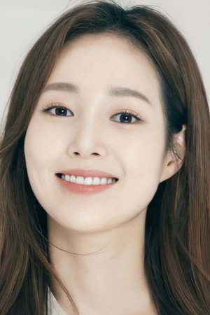 Cover image for Yoon Jin-sol